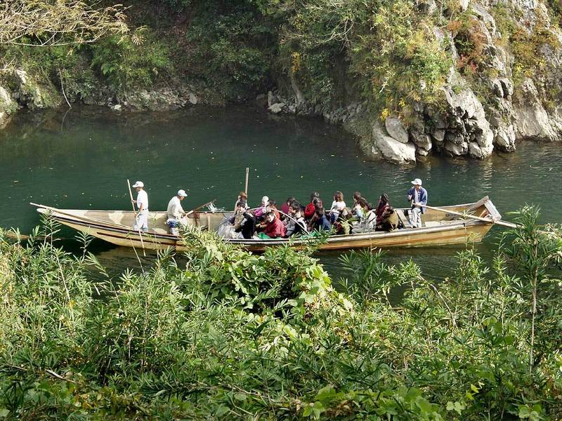 hozugawa river cruise arashiyama kyoto