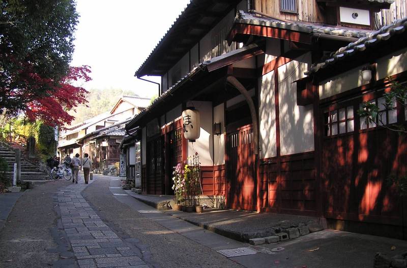 saga toriimoto arashiyama kyoto