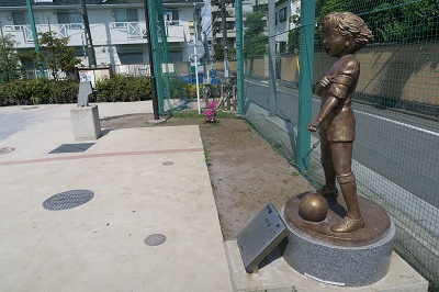 statue tsubasa oozora tokyo