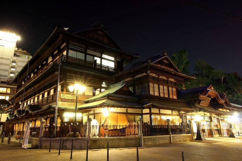 dogo onsen honkan